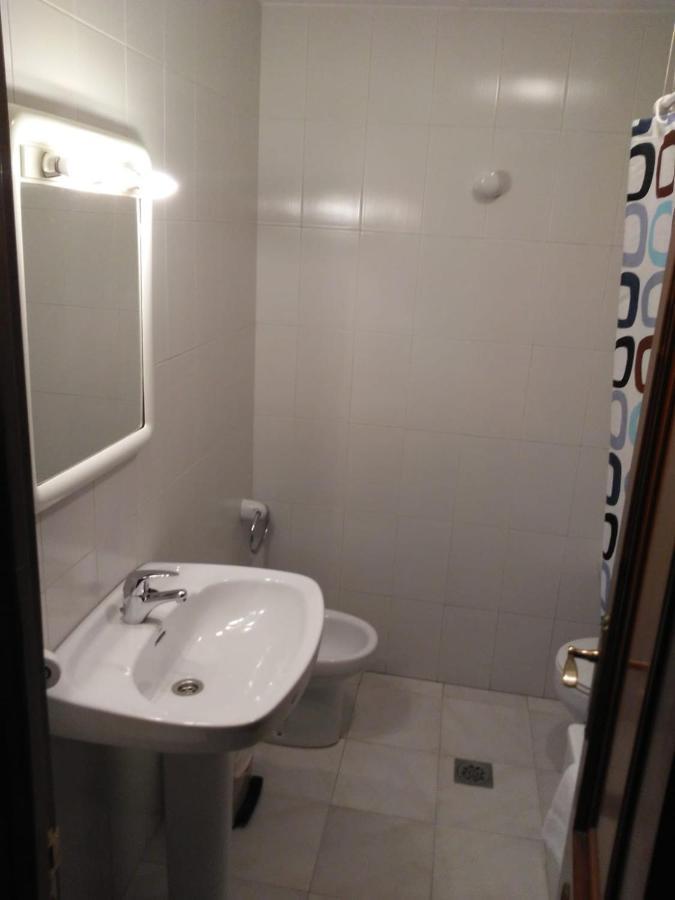 Albergue Hostal Sao Telmo Tui Esterno foto