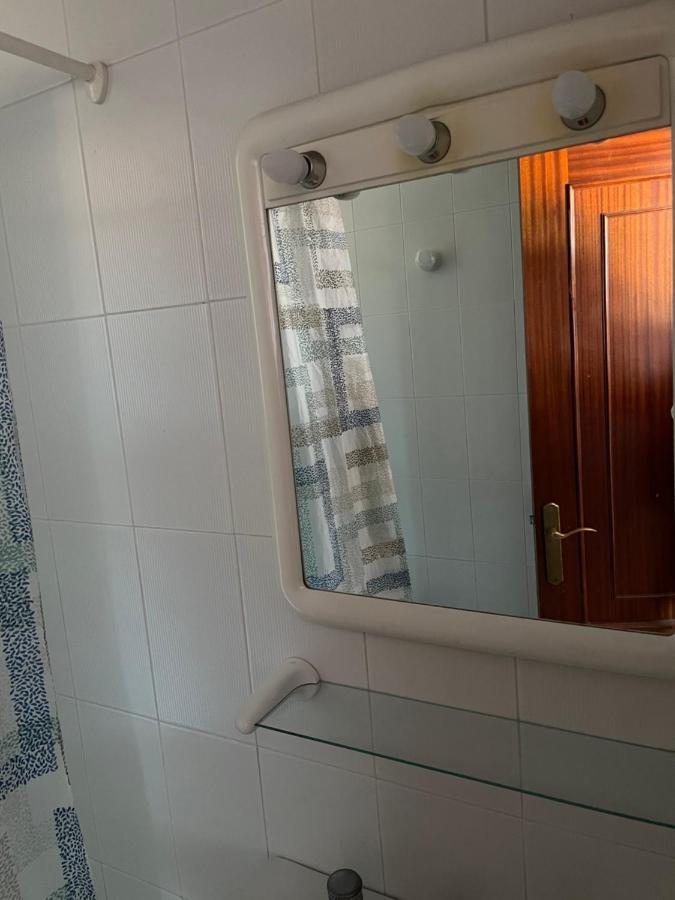 Albergue Hostal Sao Telmo Tui Esterno foto